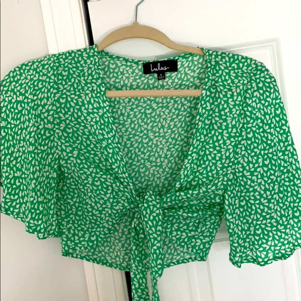 Lulu’s Green Cropped Top- SIZE SMALL